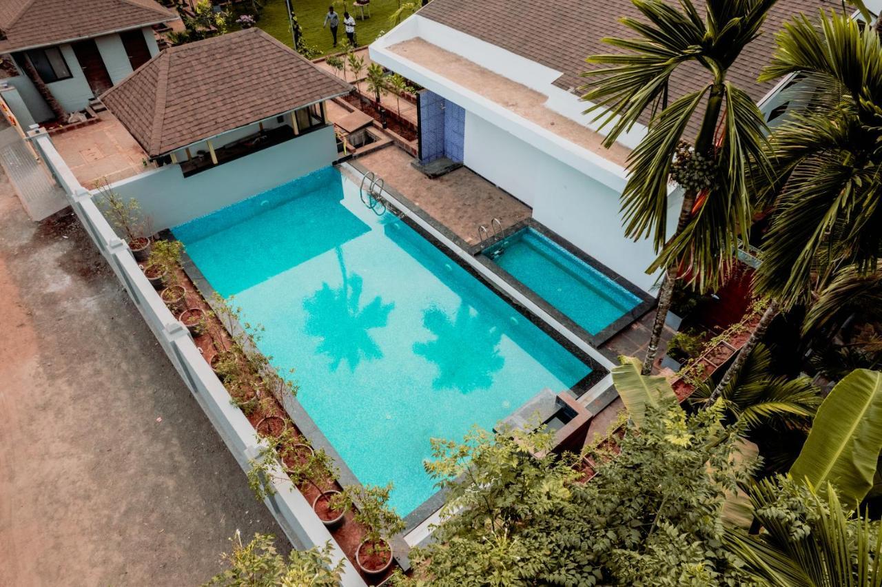 Coco Palms Resort, Diveagar Luaran gambar